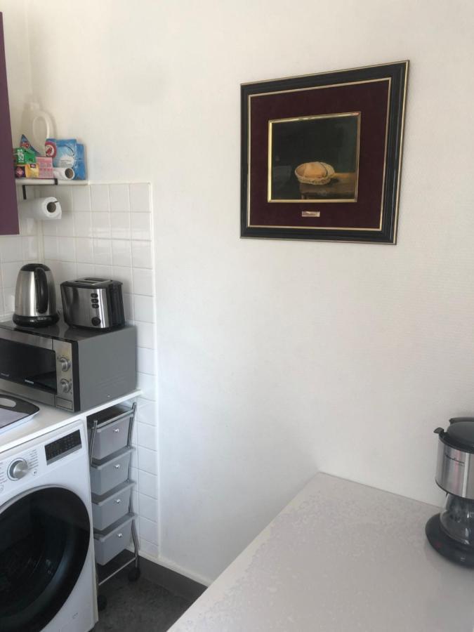 J'Offre - Proche De L'Hyper Centre Bourges Kültér fotó