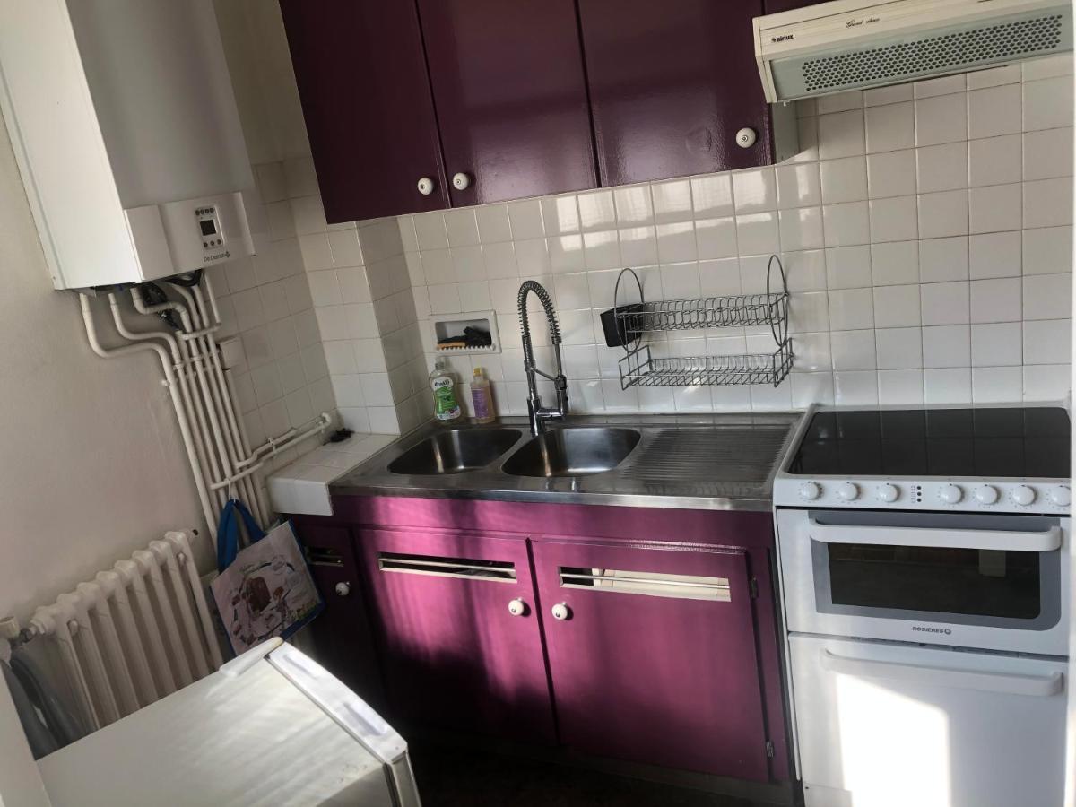 J'Offre - Proche De L'Hyper Centre Bourges Kültér fotó